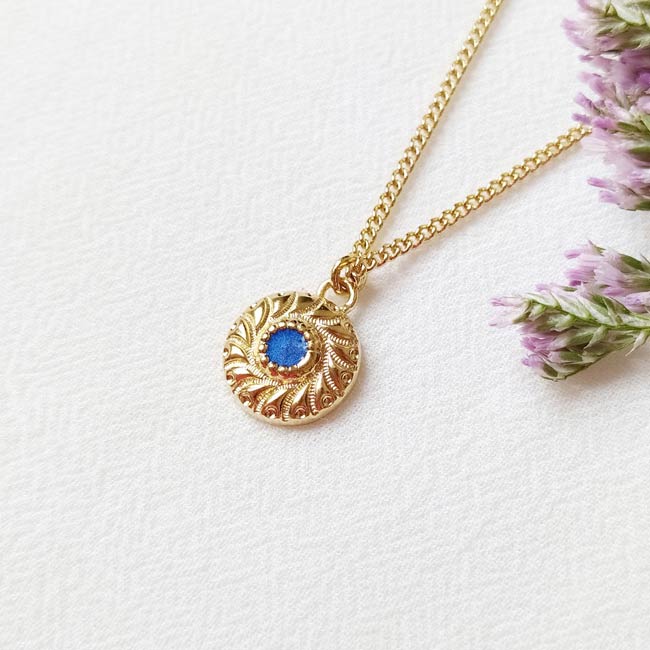 Handmade-gold-plated-necklace-for-women-with-blue-pendant-made-in-France
