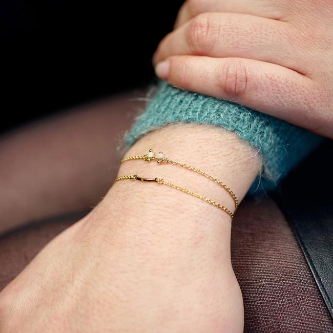 Handmade-gold-bracelet-for-women-adjustable-fine-made-in-France