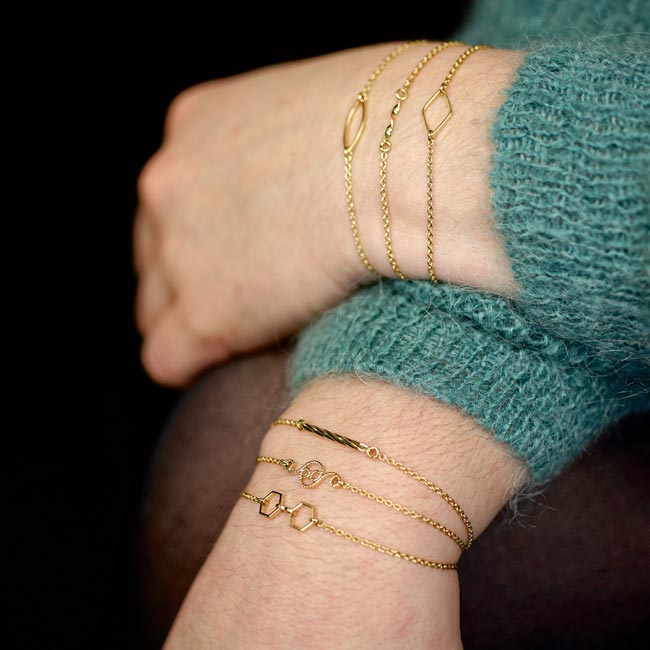 Handmade-gold-bracelet-for-women-adjustable-fine-made-in-France-Paris