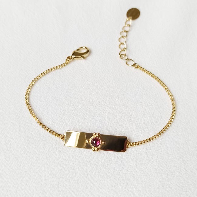 Handmade-gold-plated-bracelet-for-women-with-orange-gemstone-made-in-Paris-France