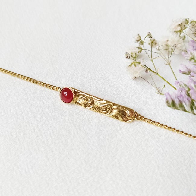 Handmade-gold-plated-bracelet-for-women-with-red-gemstone-made-in-France