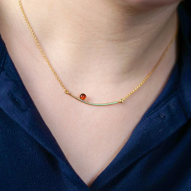 Collier-doré-à-l-or-fin-bijoux-de-créateur-fantaisie-avec-une-pierre-naturelle-orange2