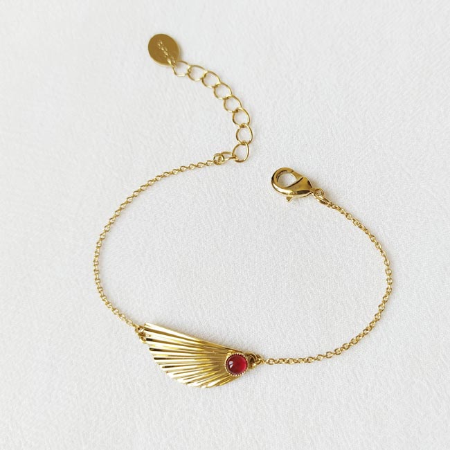 Handmade-gold-plated-bracelet-for-women-with-a-red-gemstone-made-in-France