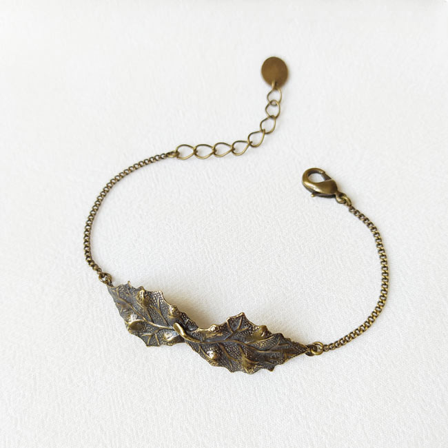 Handmade-antique-brass-bronze-bracelet-for-women-leaf-made-in-Paris-France