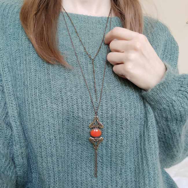 Handmade-long-necklace-jewelry-red-handcrafted-Paris-France