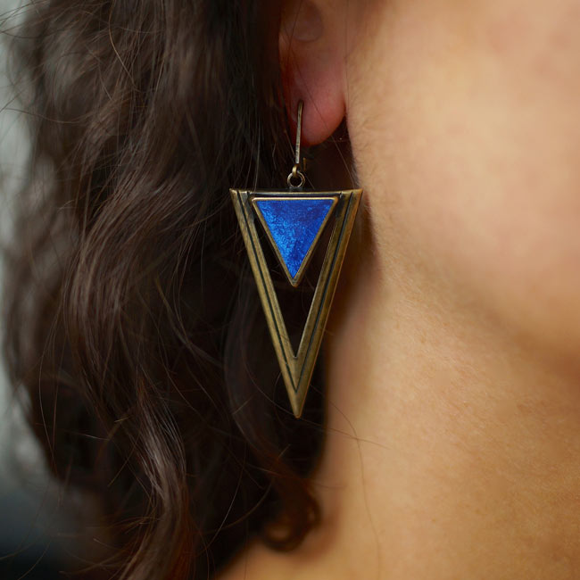 Handmade-bronze-antique-brass-earrings-for-women-with-royal-blue-enamel-made-in-France