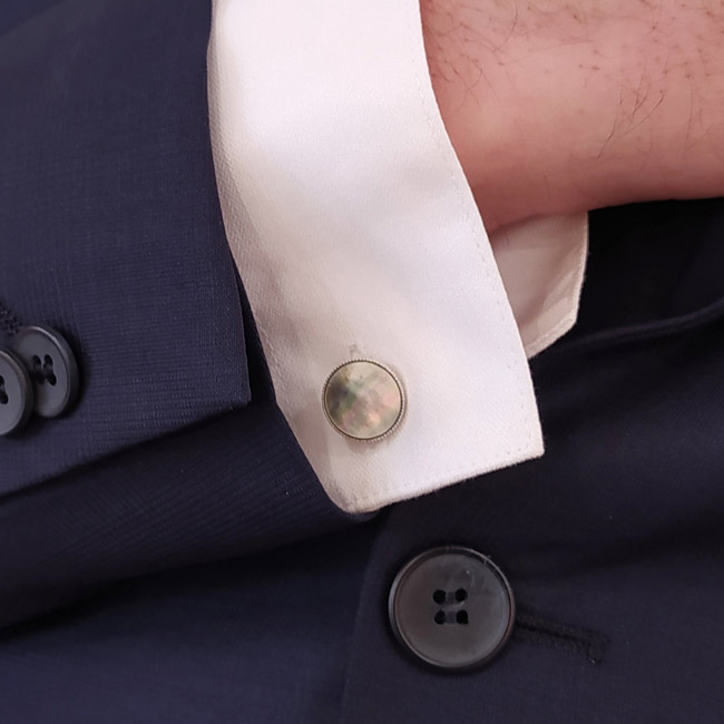 Customed-handmade-silver-cufflinks-for-men-with-white-gemstones-made-in-paris