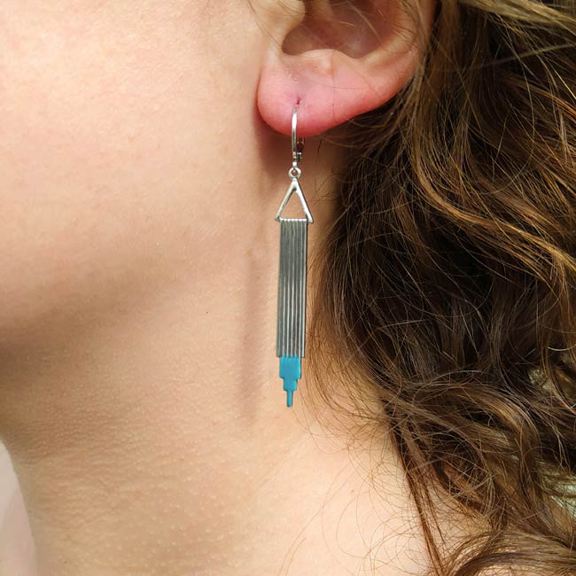 Handmade-customed-fashion-silver-earrings-for-women-with-turquoise-enamel-made-in-France