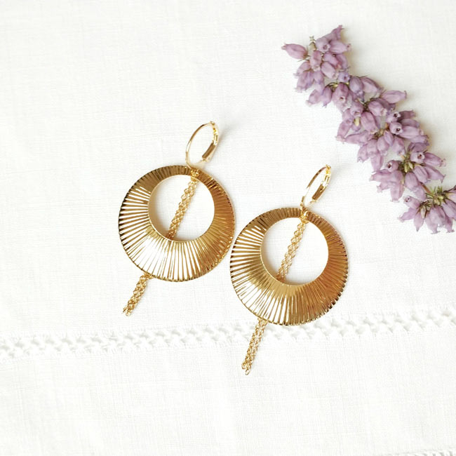 Handmade-fashion-customed-pendant-gold-earrings-for-women-made-in-France