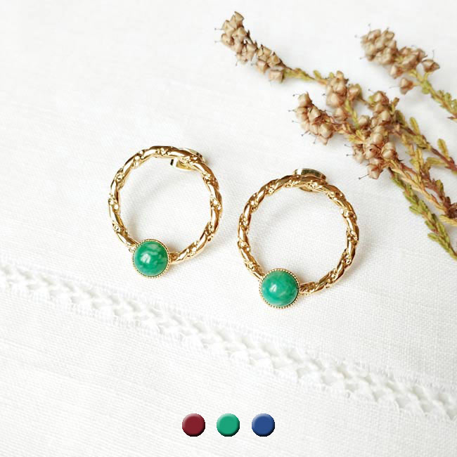 Fashion-customed-handmade-gold-earrings-for-women-with-blue-green-amazonite-gemstone-made-in-France