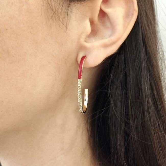 Customed-handmade-fashion-pendant-gold-earrings-for-women-with-red-enamel-in-Paris