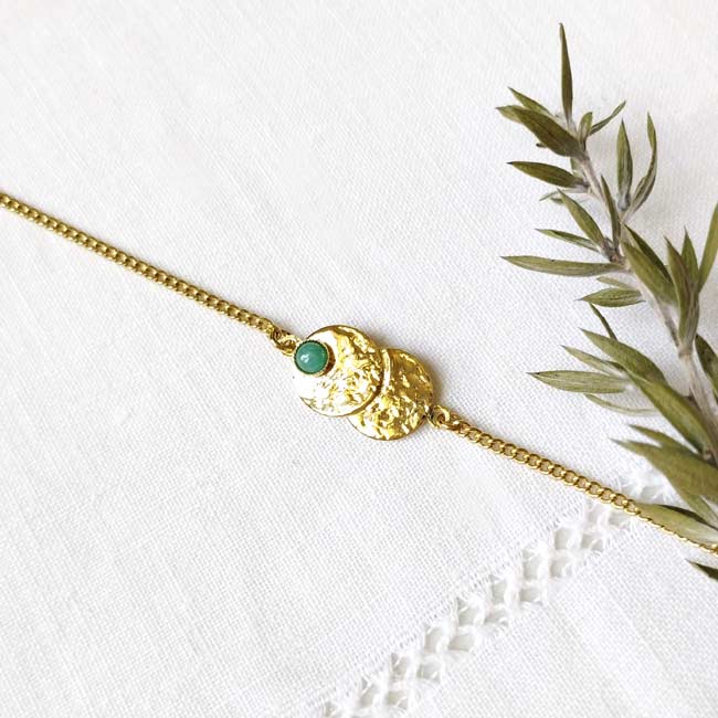 Bracelet-or-réglable-de-créateur-fantaisie-pour-femme-avec-pierre-naturelle-en-amazonite-bleu-artisanal-fait-main-en-France